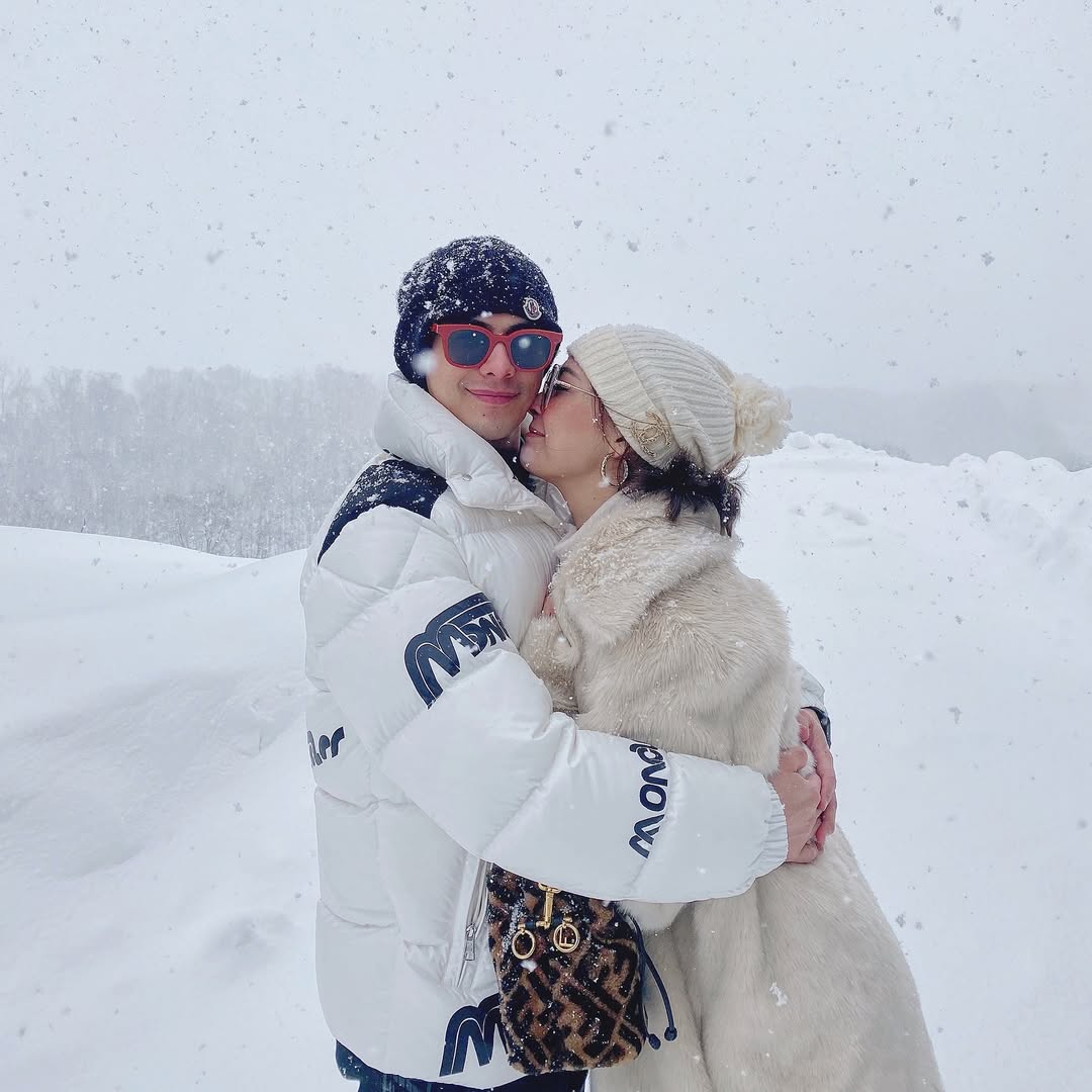 เอมี่ กลิ่นประทุม