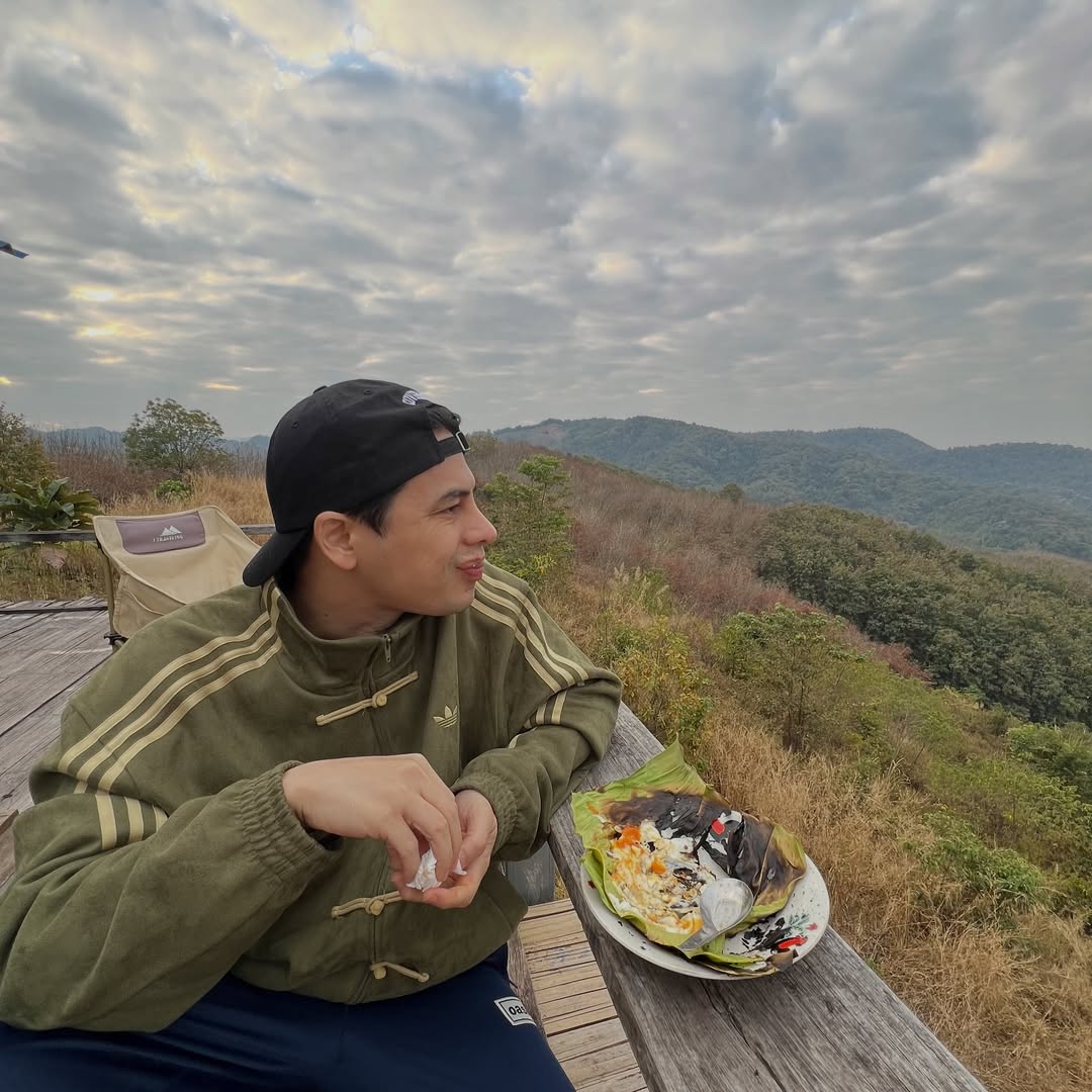 เอมี่ กลิ่นประทุม