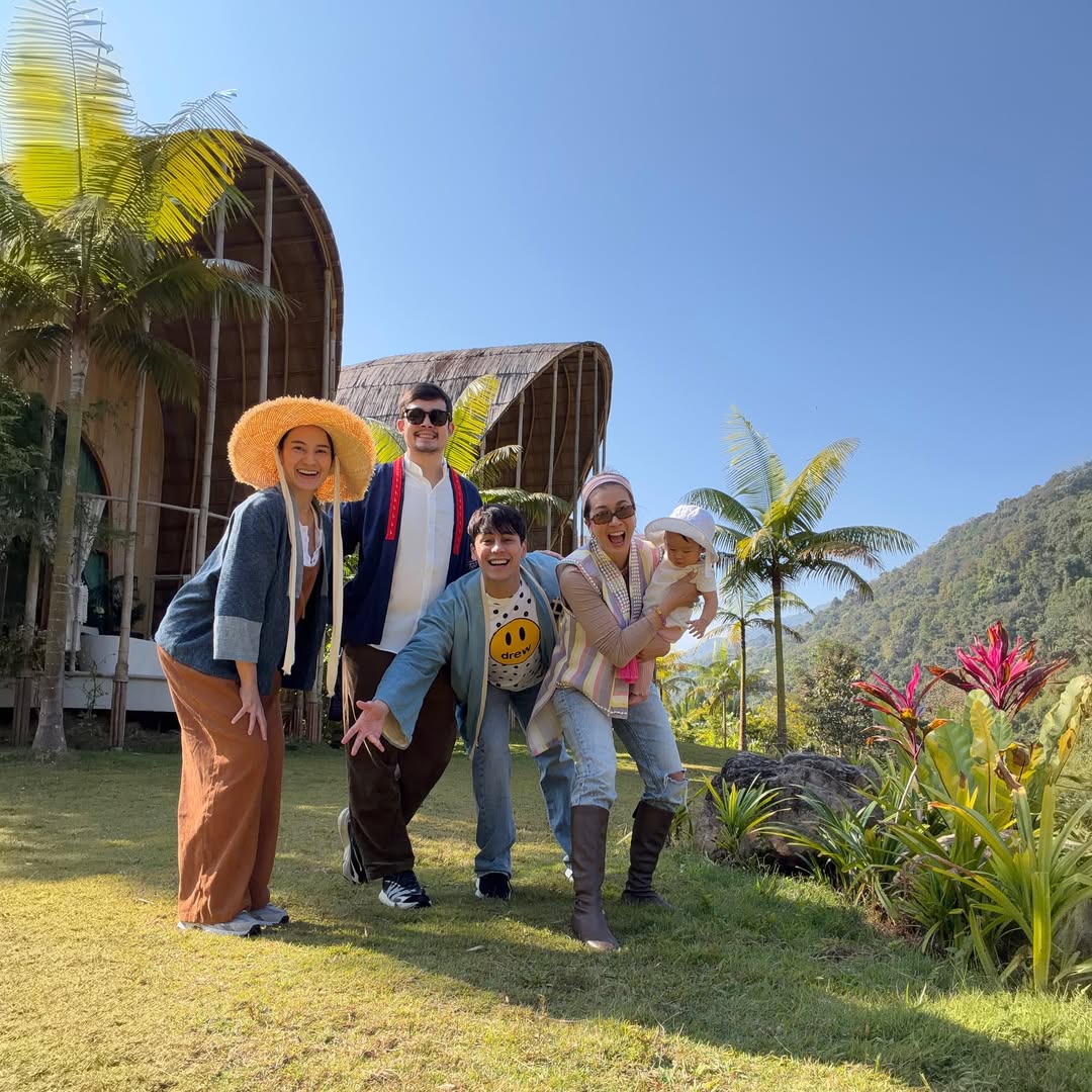 เอมี่ กลิ่นประทุม