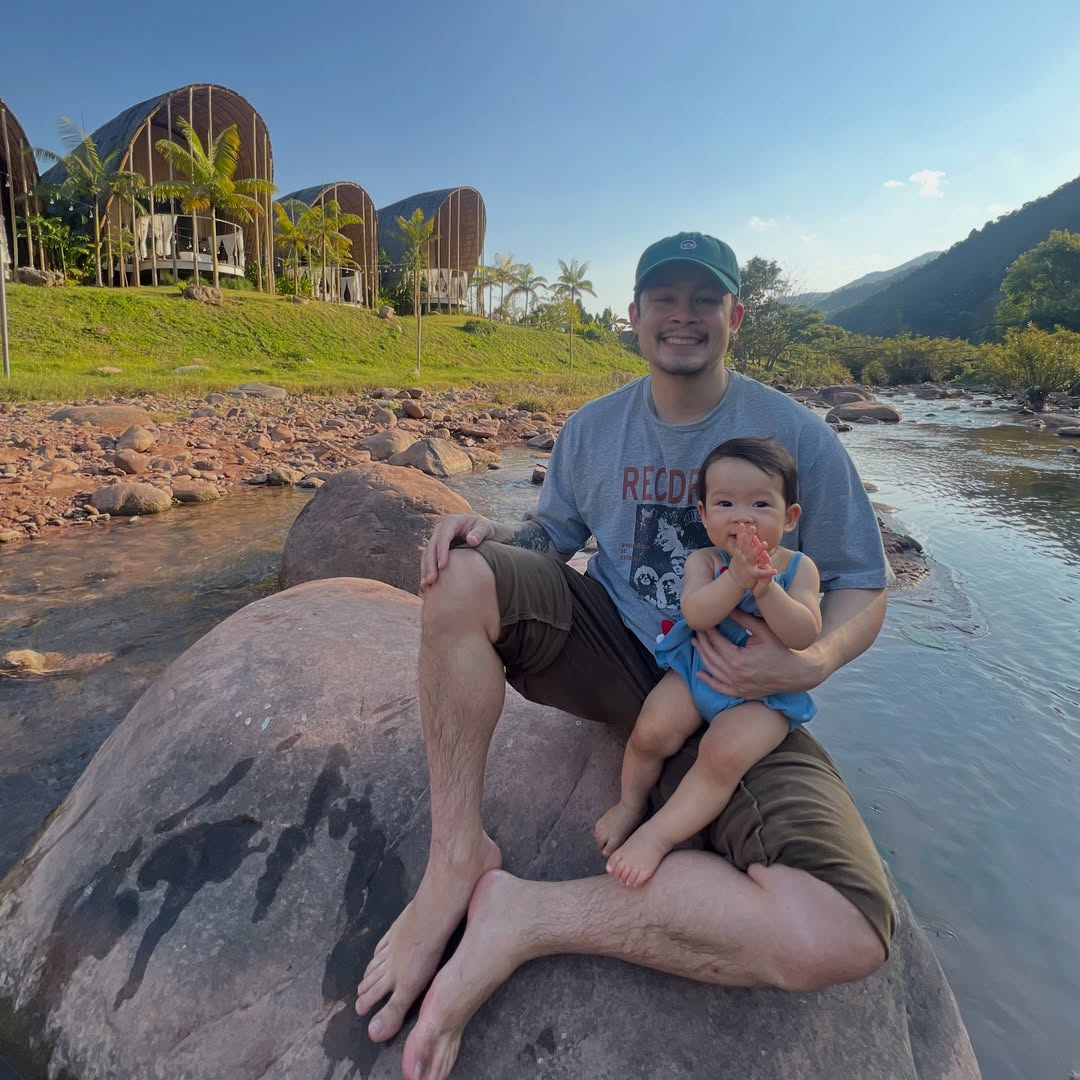 เอมี่ กลิ่นประทุม