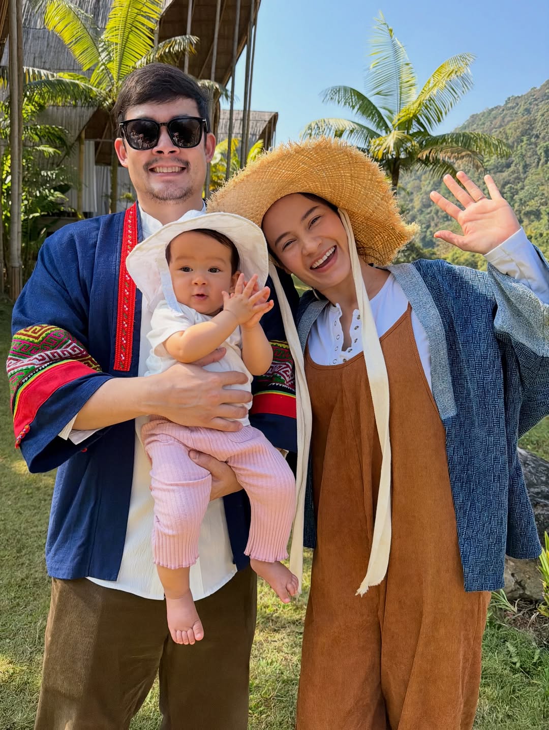 เอมี่ กลิ่นประทุม