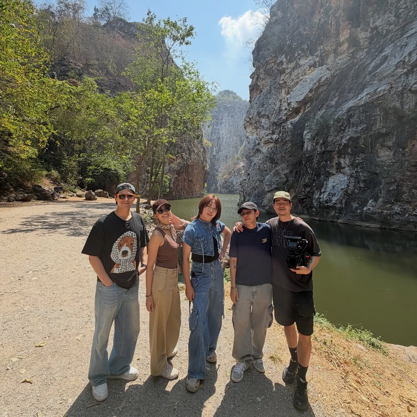 เอมี่ กลิ่นประทุม