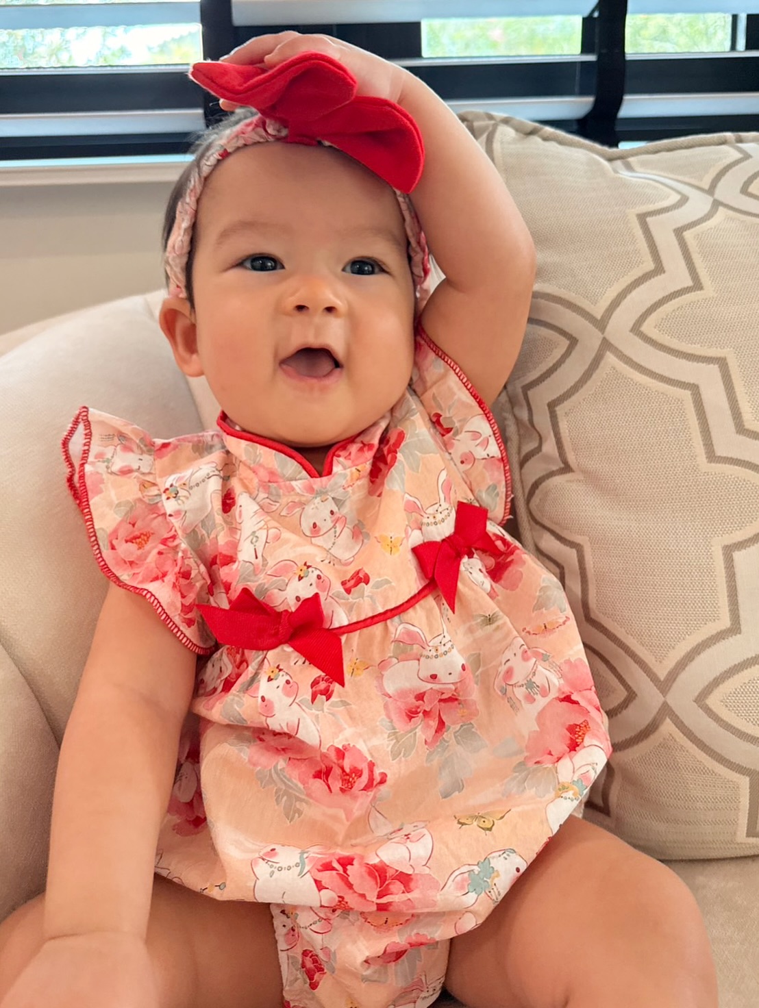 เอมี่ กลิ่นประทุม