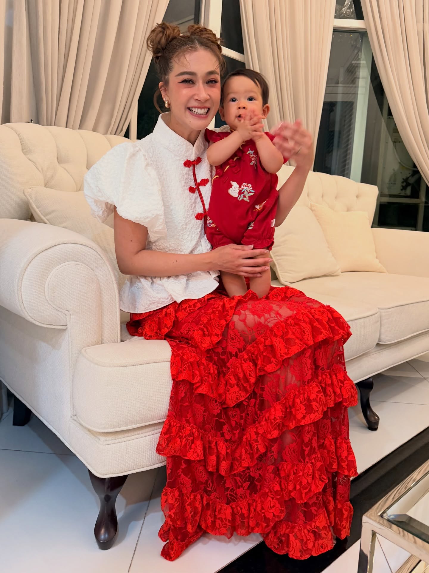 เอมี่ กลิ่นประทุม