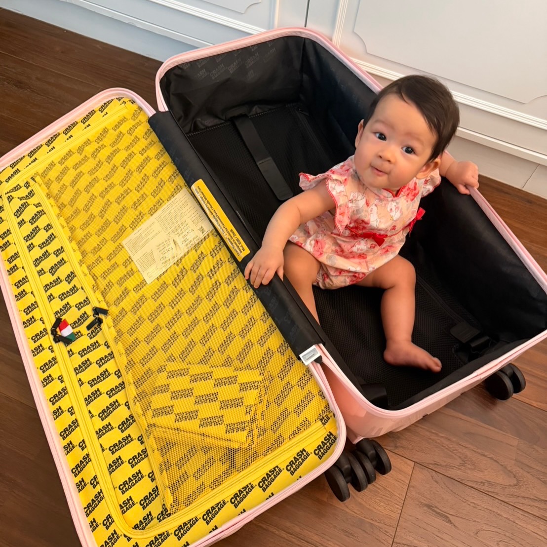 เอมี่ กลิ่นประทุม