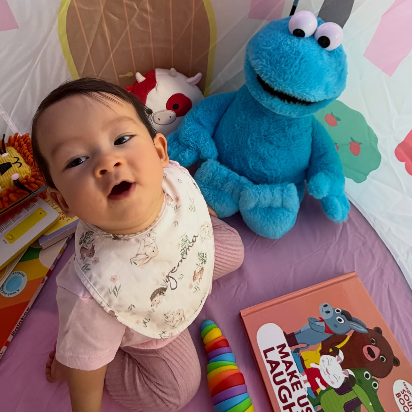 เอมี่ กลิ่นประทุม