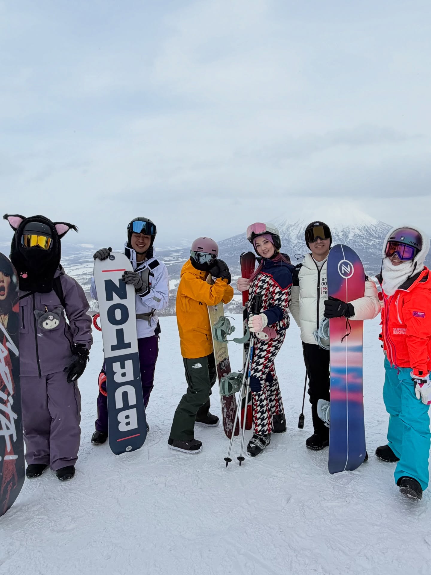 เอมี่ กลิ่นประทุม