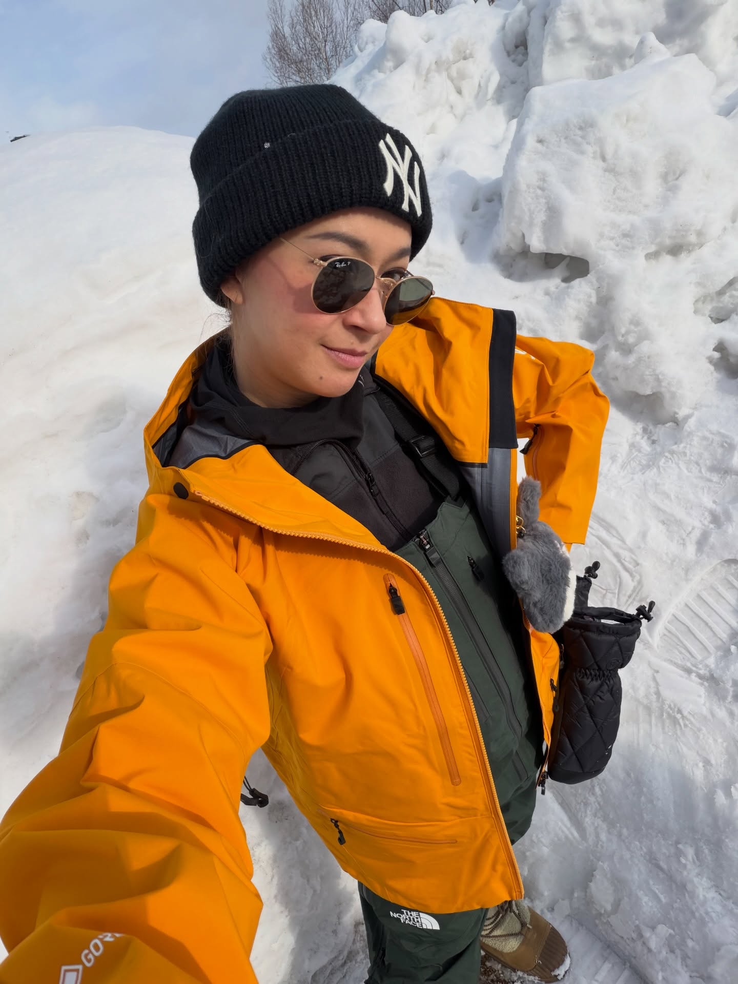 เอมี่ กลิ่นประทุม