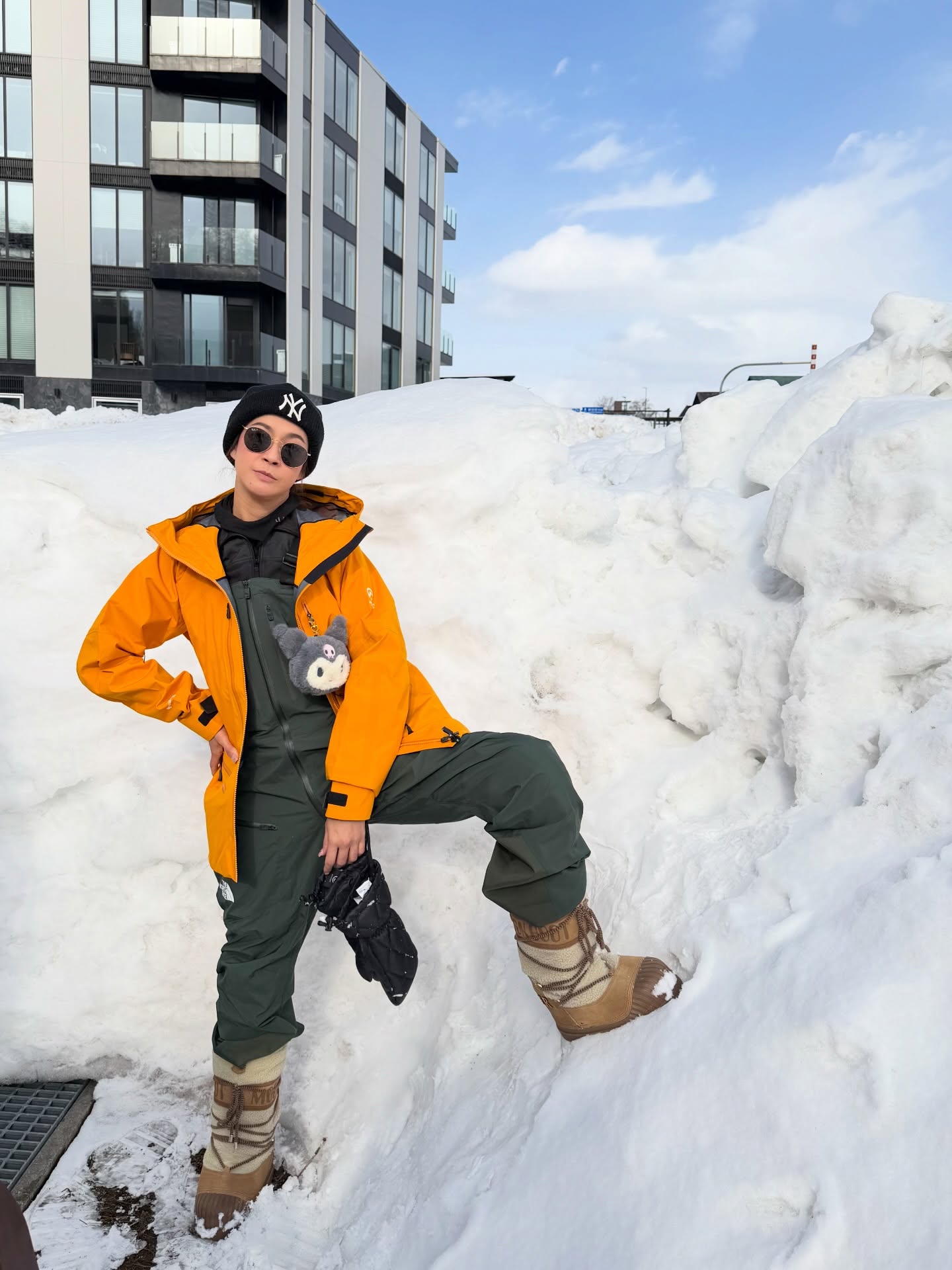 เอมี่ กลิ่นประทุม