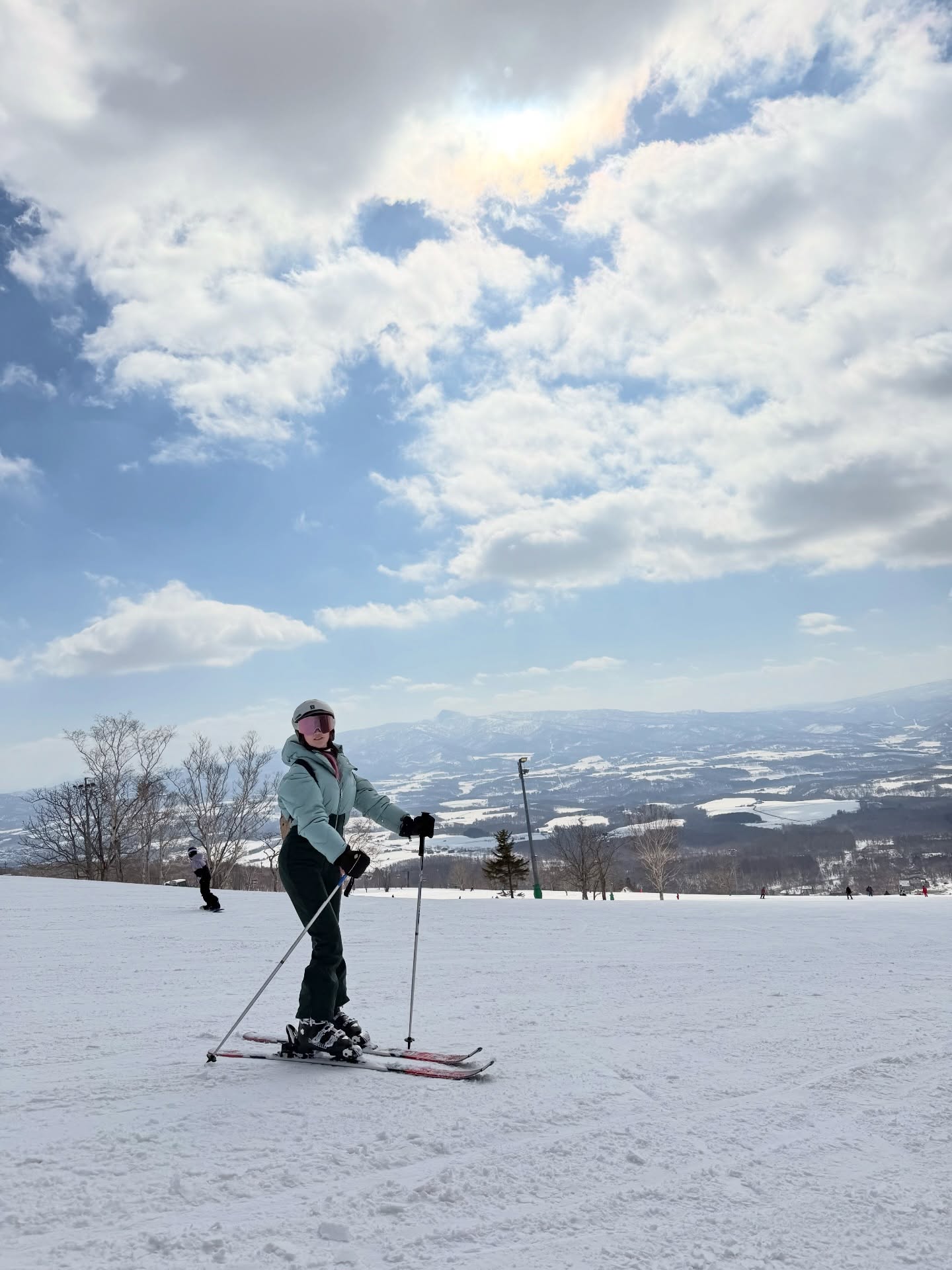 เอมี่ กลิ่นประทุม