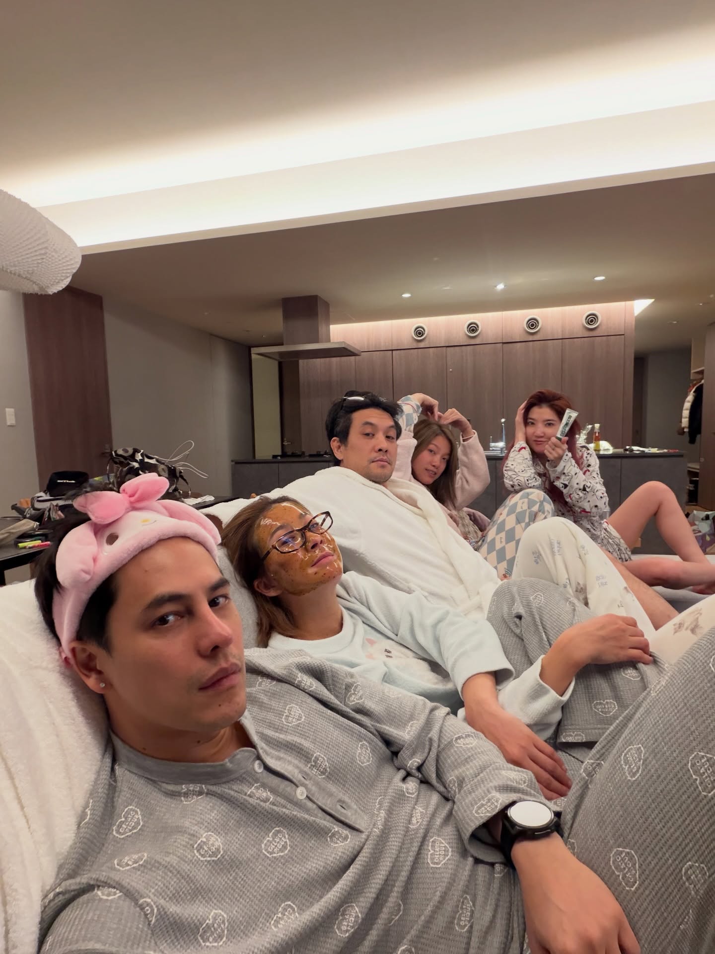 เอมี่ กลิ่นประทุม