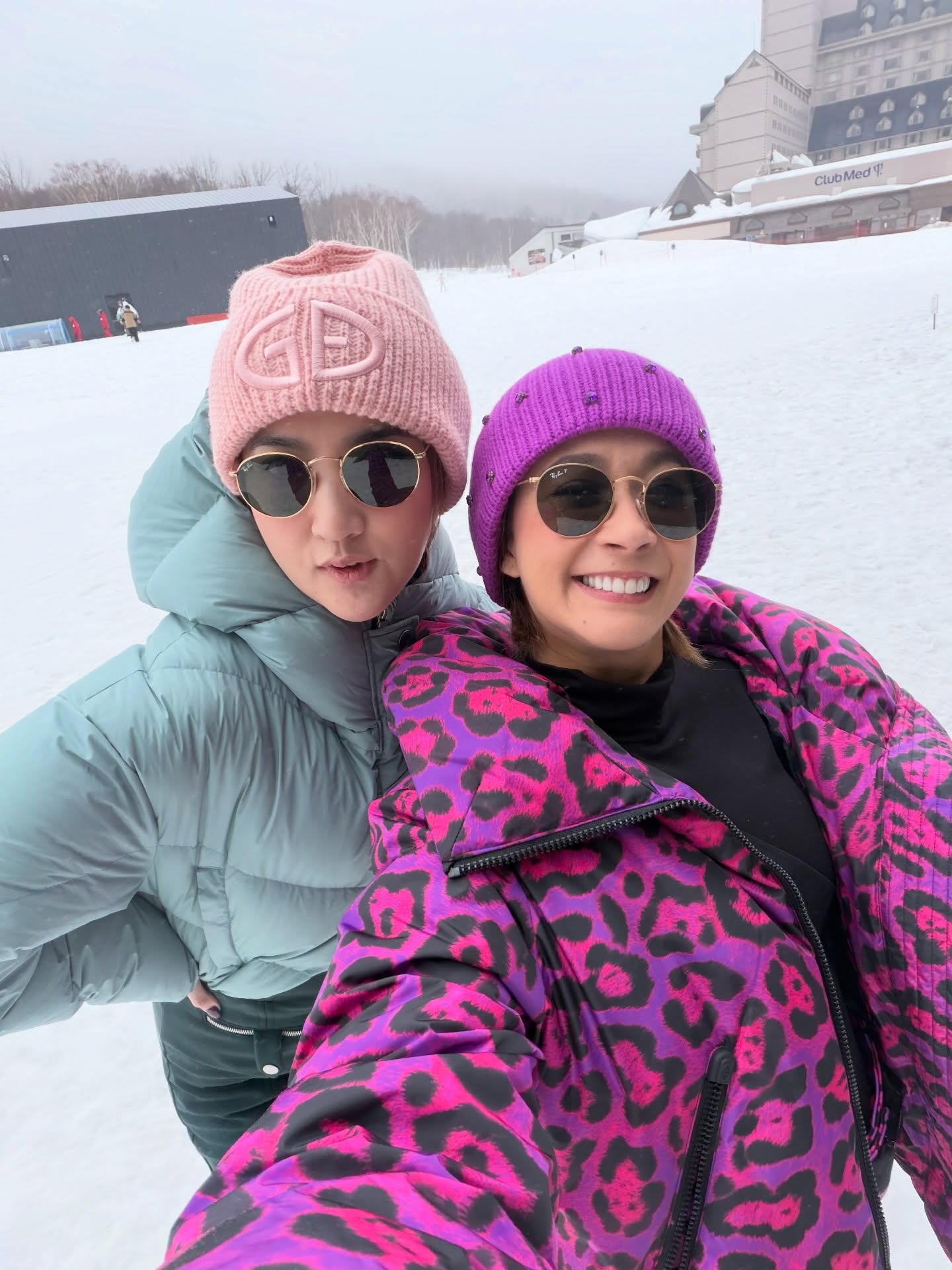 เอมี่ กลิ่นประทุม