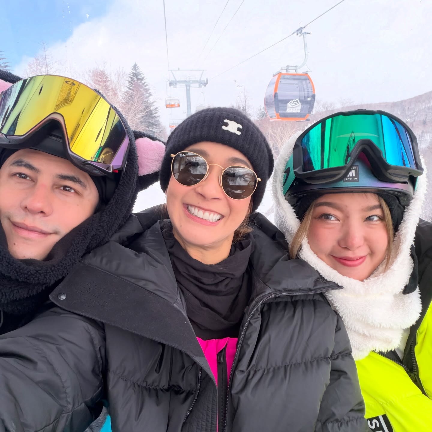 เอมี่ กลิ่นประทุม