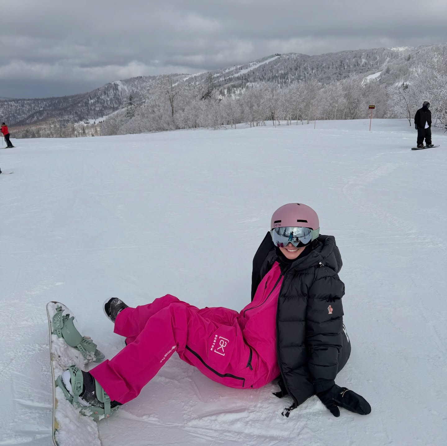 เอมี่ กลิ่นประทุม