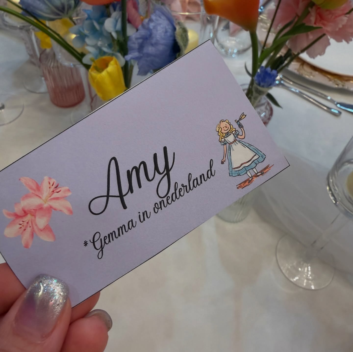 เอมี่ กลิ่นประทุม