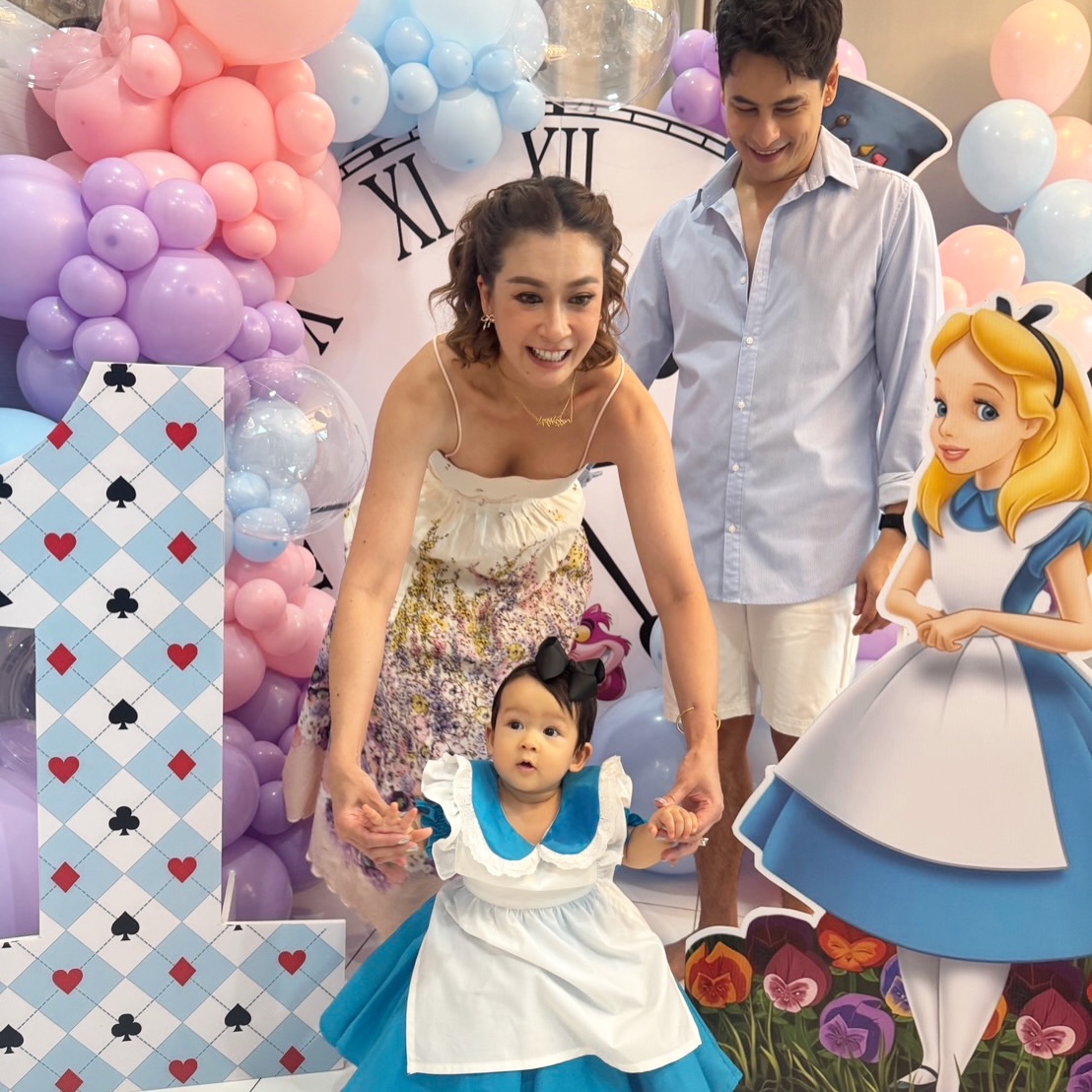 เอมี่ กลิ่นประทุม