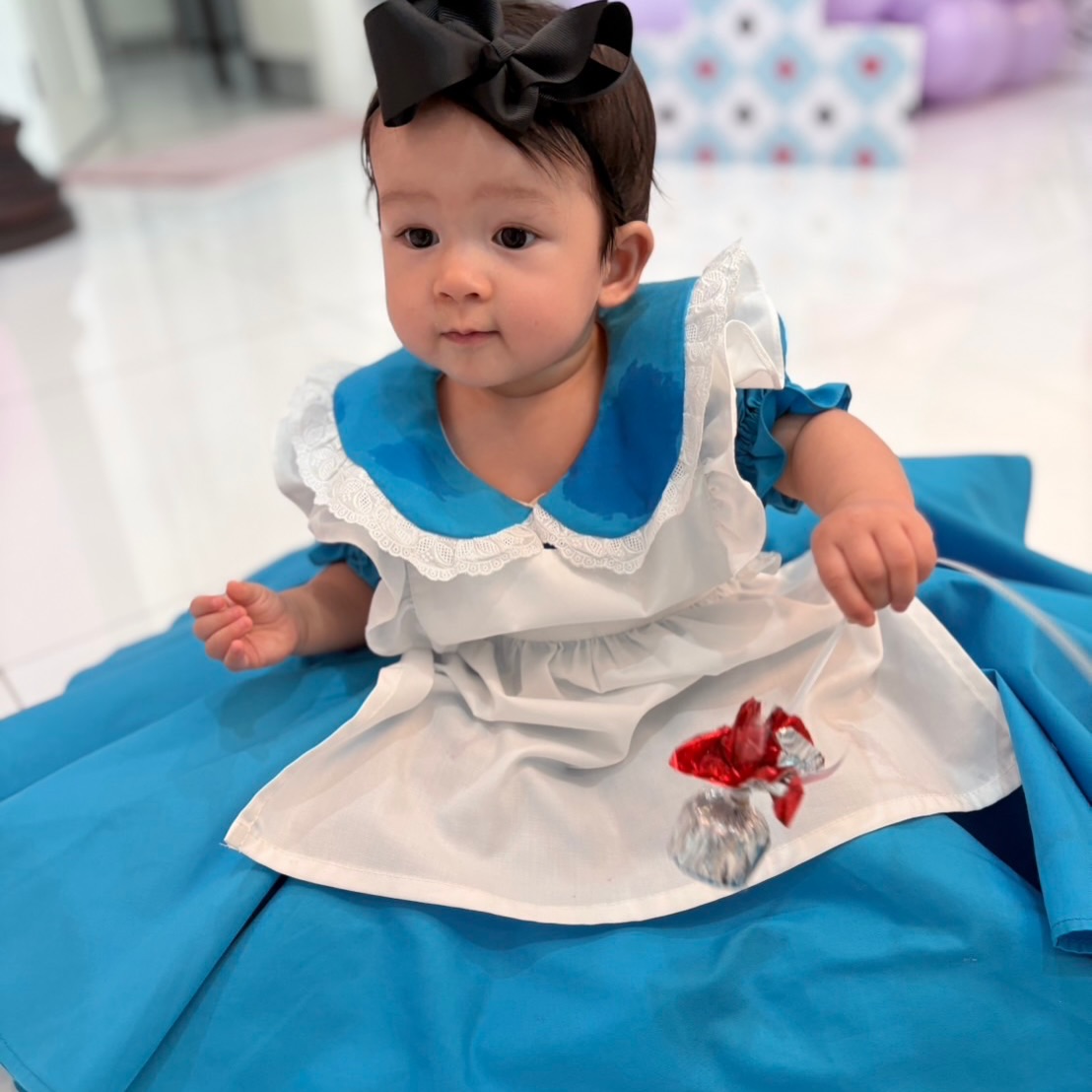 เอมี่ กลิ่นประทุม