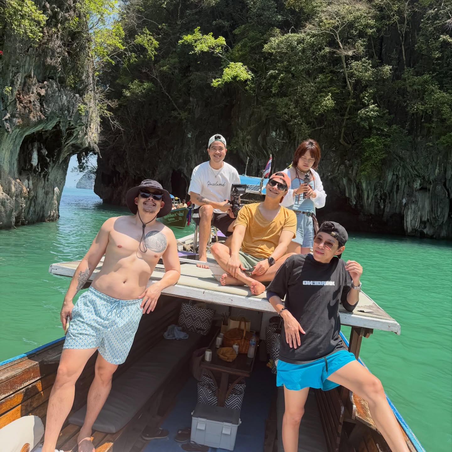 เอมี่ กลิ่นประทุม