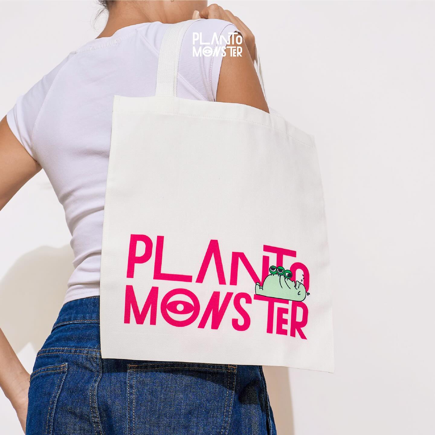 เอมี่ กลิ่นประทุม