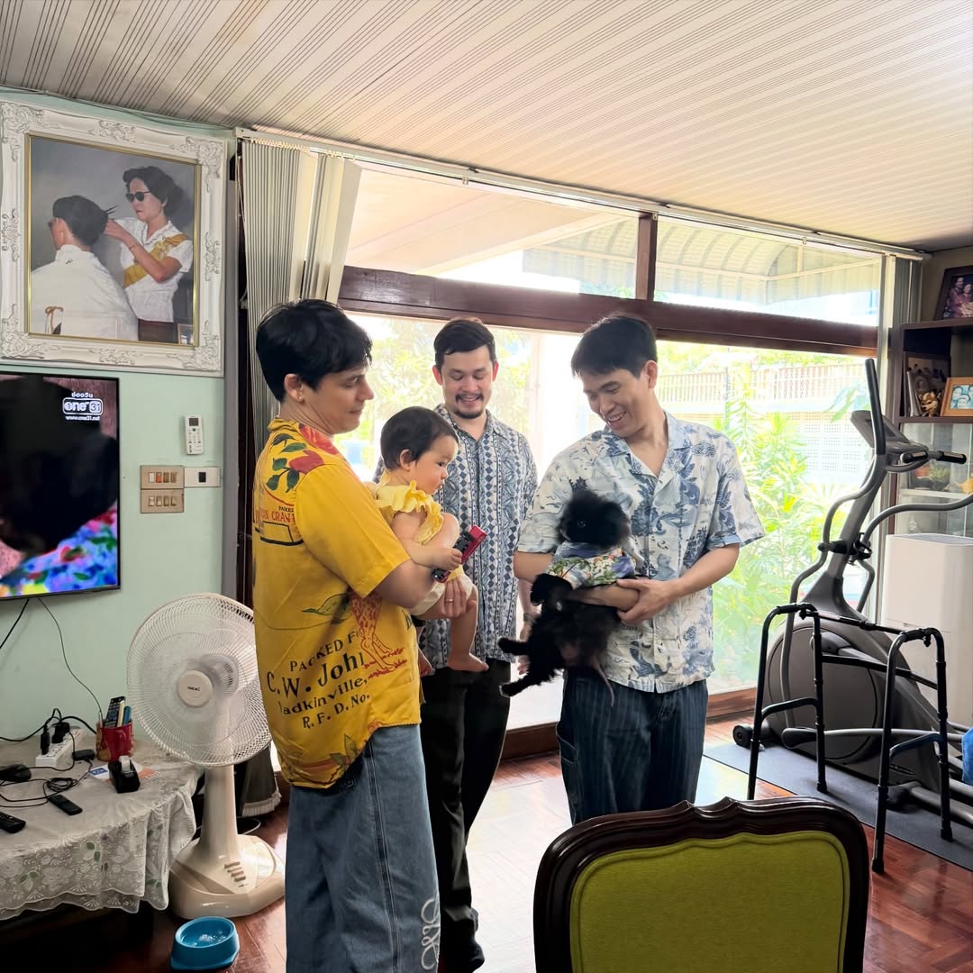 เอมี่ กลิ่นประทุม