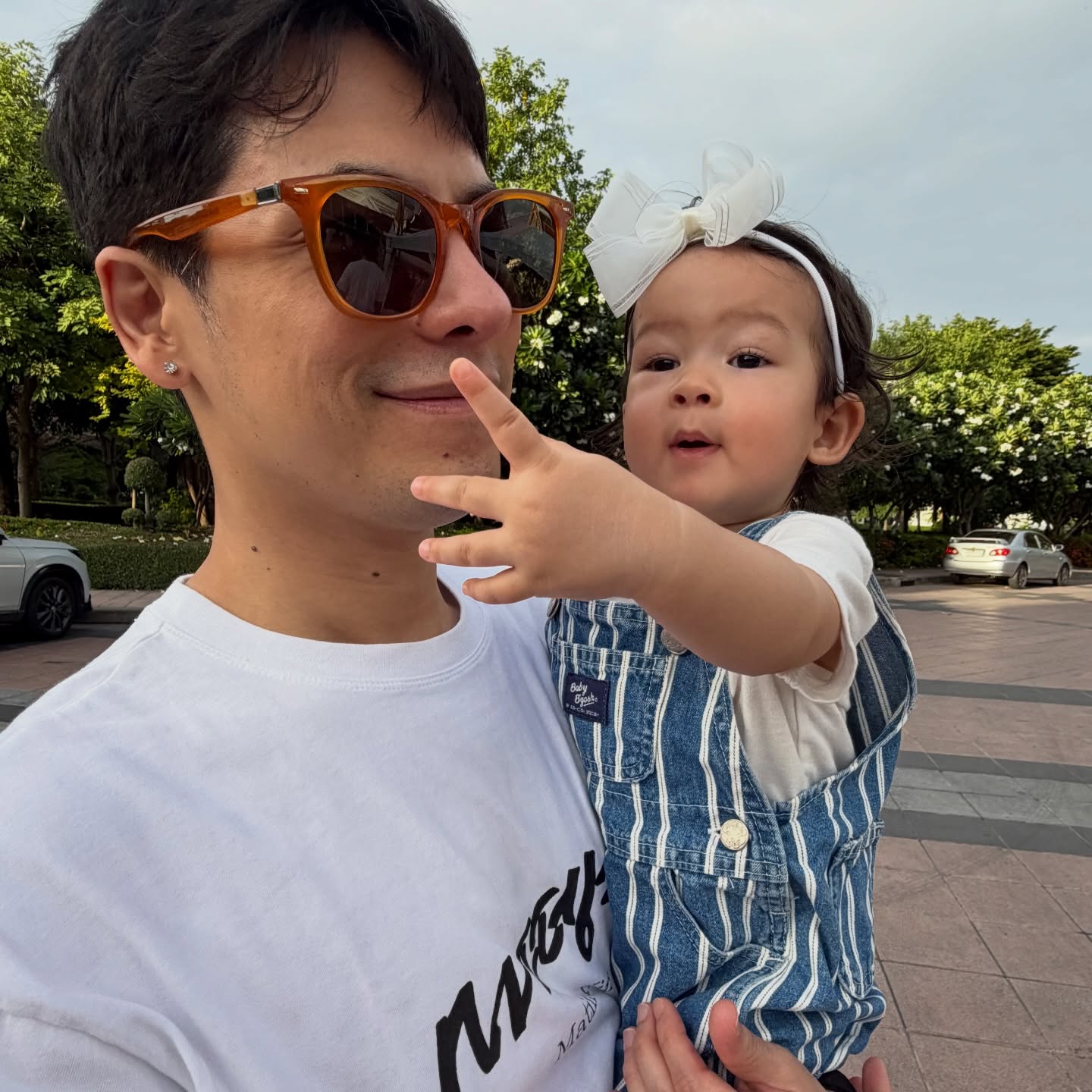 เอมี่ กลิ่นประทุม