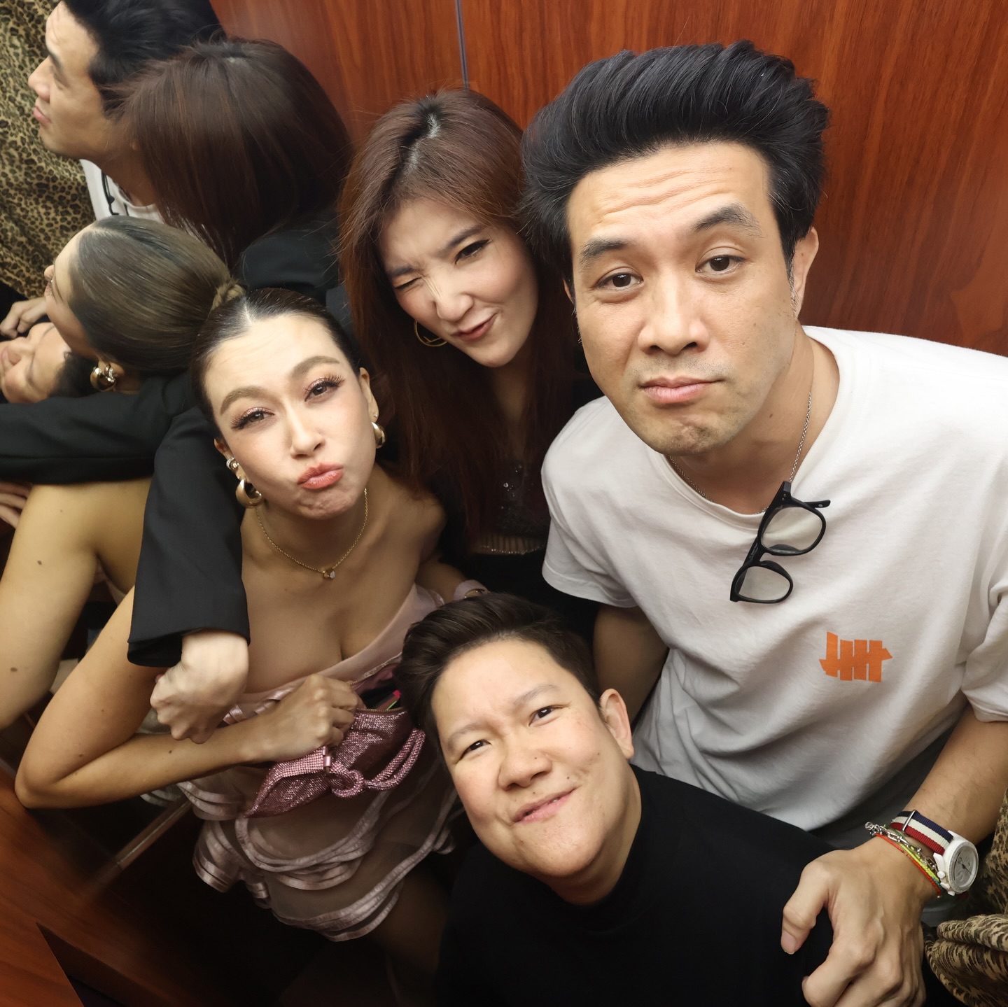 เอมี่ กลิ่นประทุม