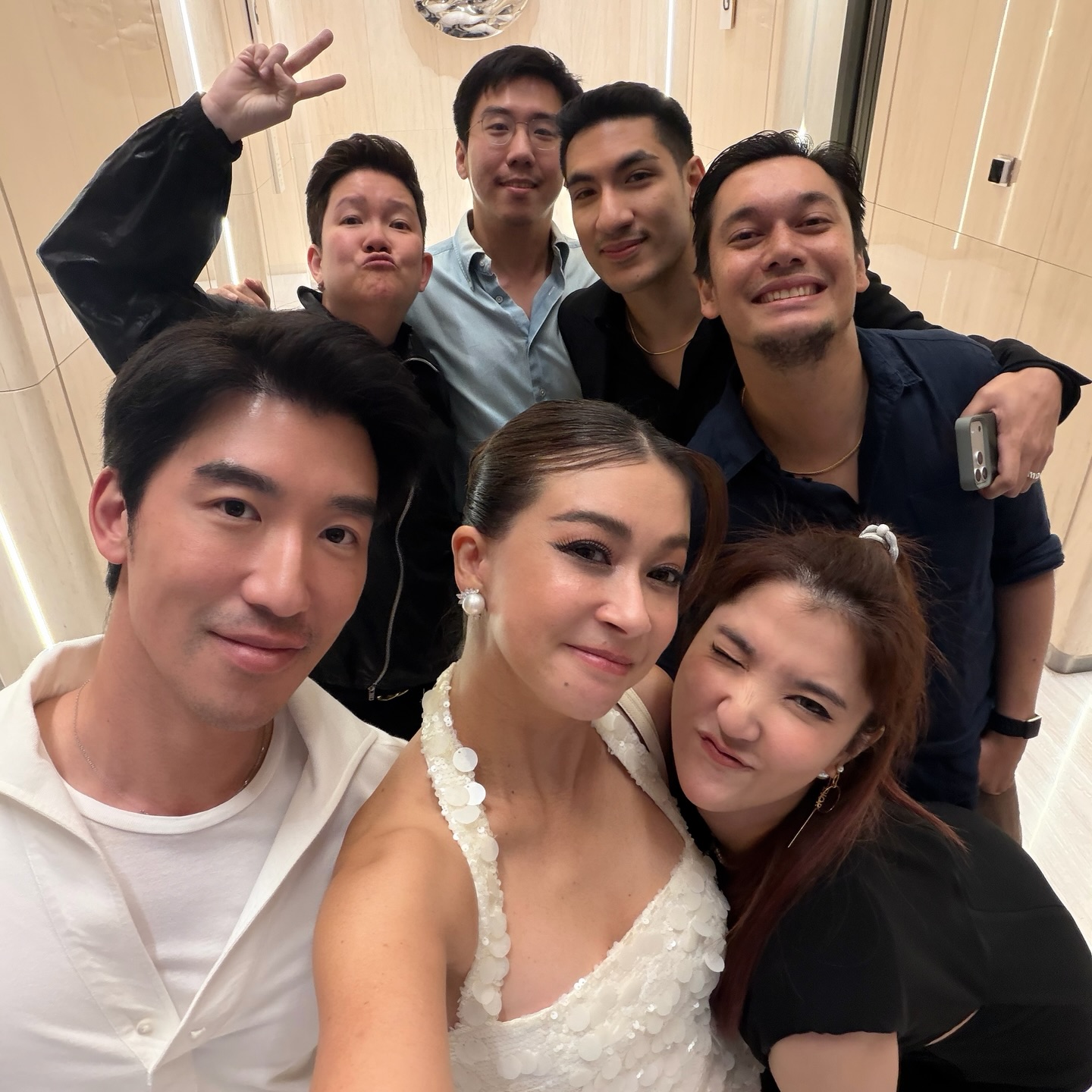 เอมี่ กลิ่นประทุม