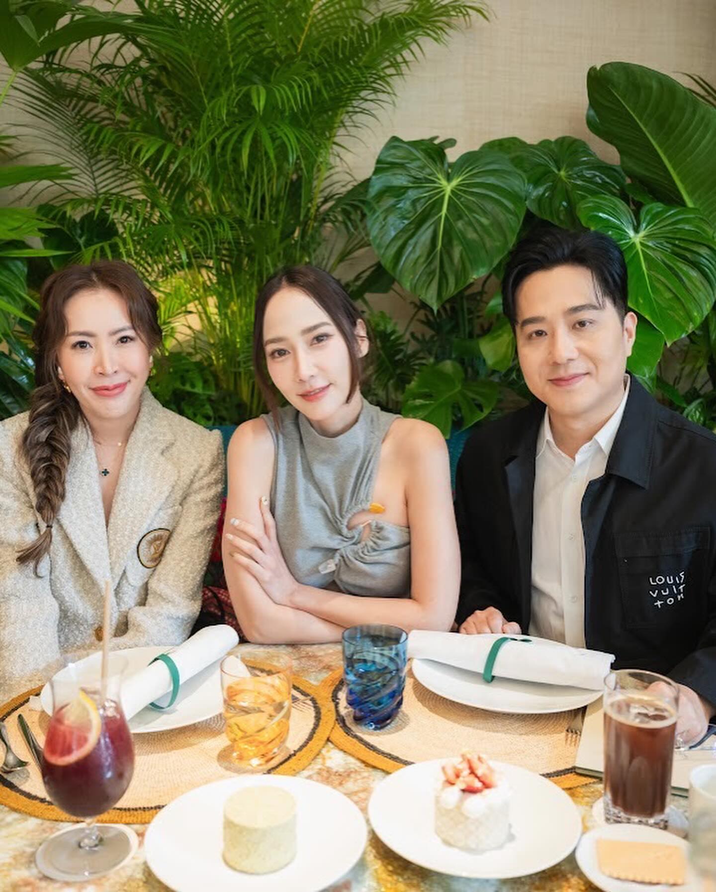 อั้ม - พัชราภา ไชยเชื้อ