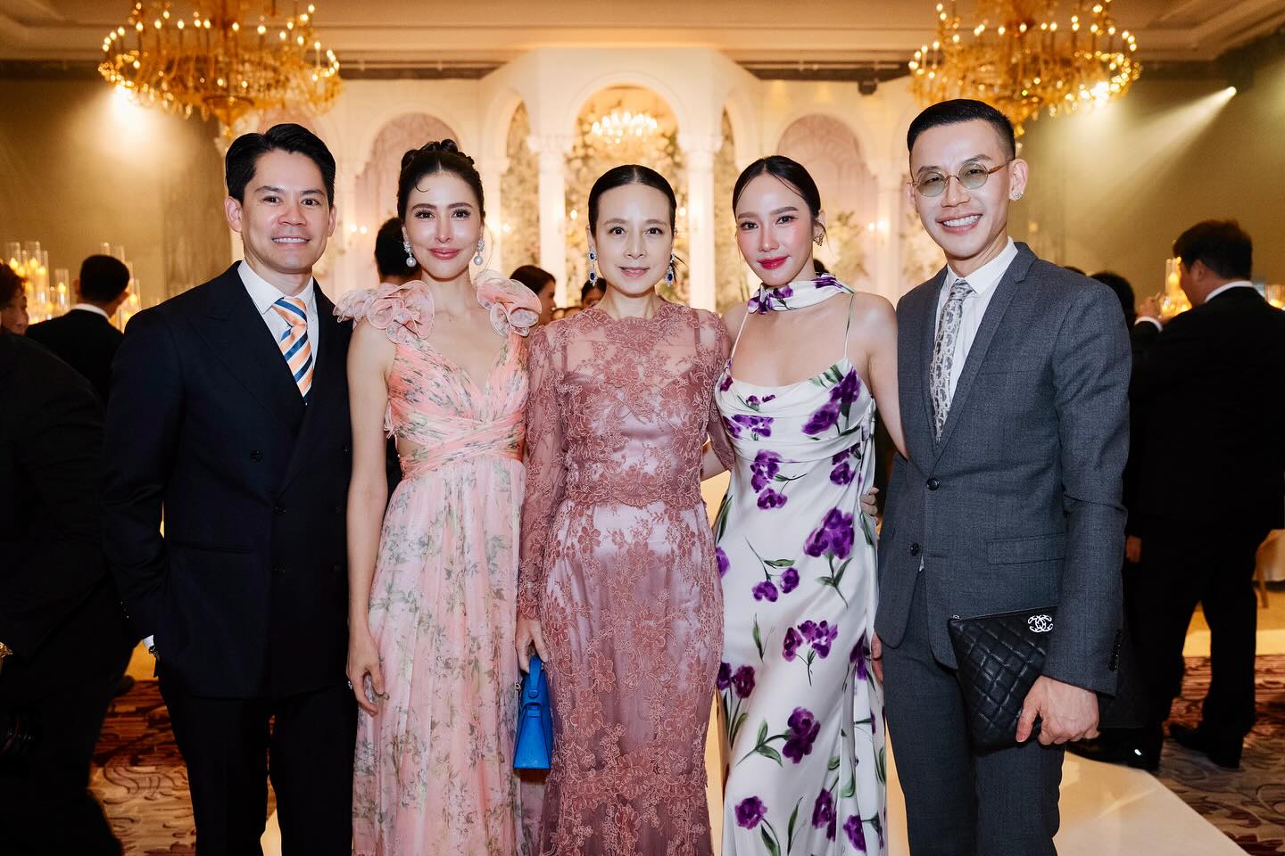 อั้ม - พัชราภา ไชยเชื้อ
