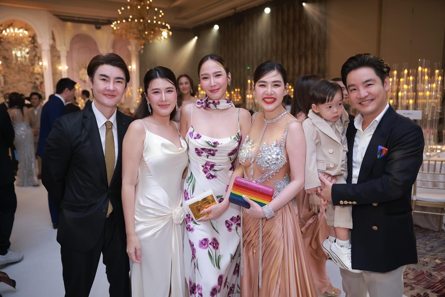 อั้ม - พัชราภา ไชยเชื้อ