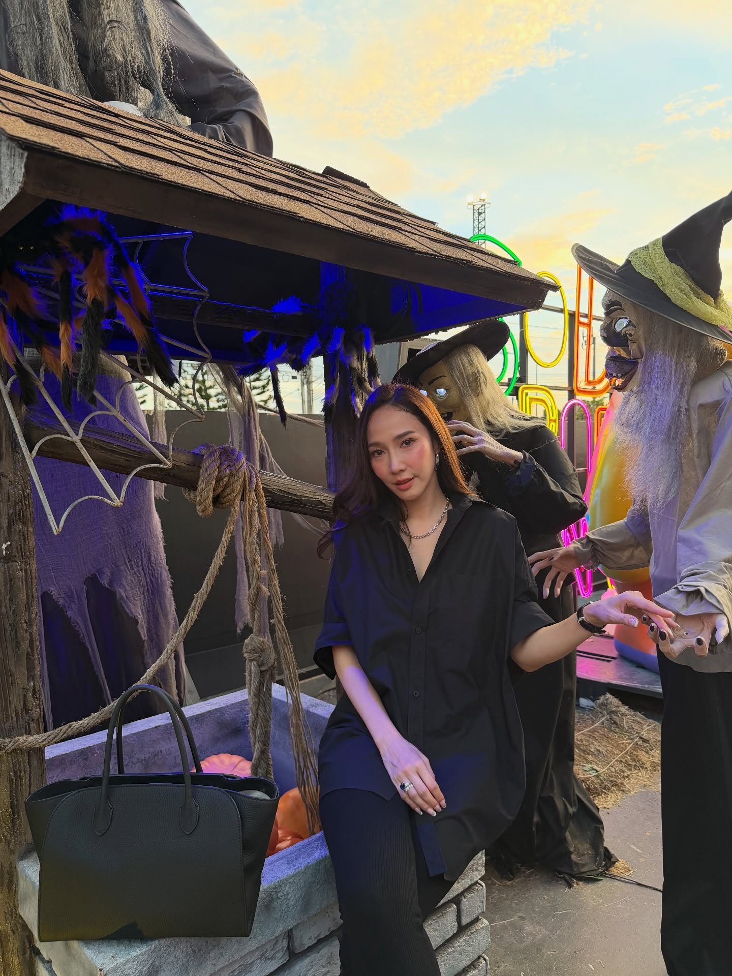 อั้ม - พัชราภา ไชยเชื้อ