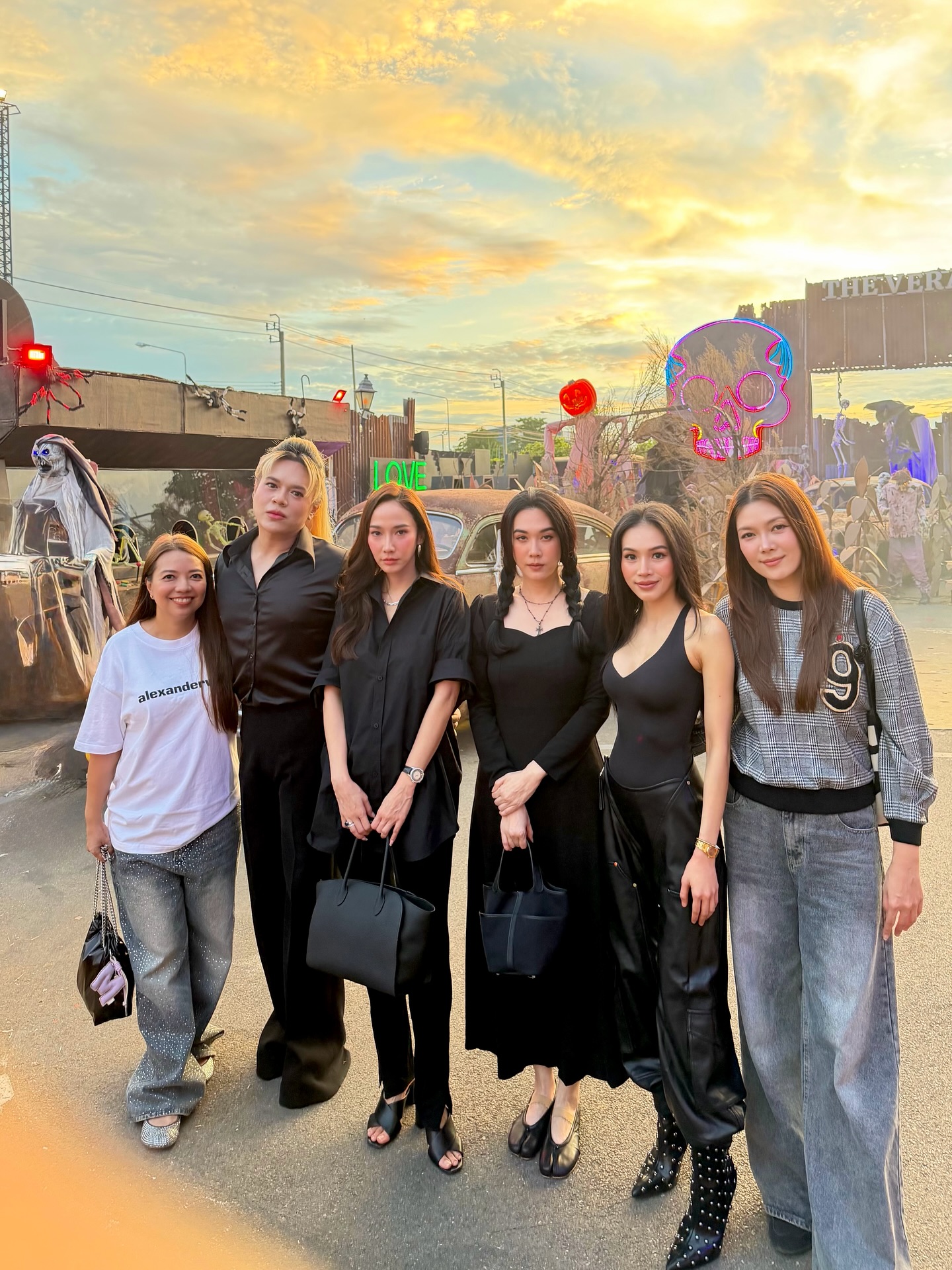 อั้ม - พัชราภา ไชยเชื้อ