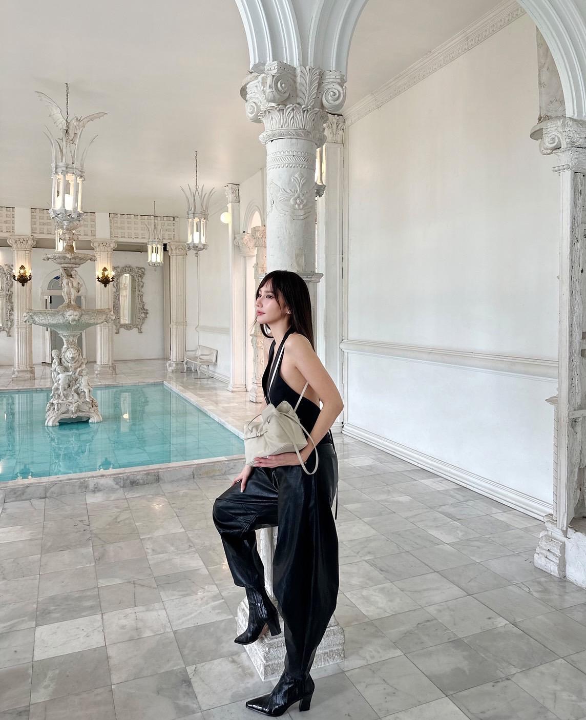 อั้ม - พัชราภา ไชยเชื้อ