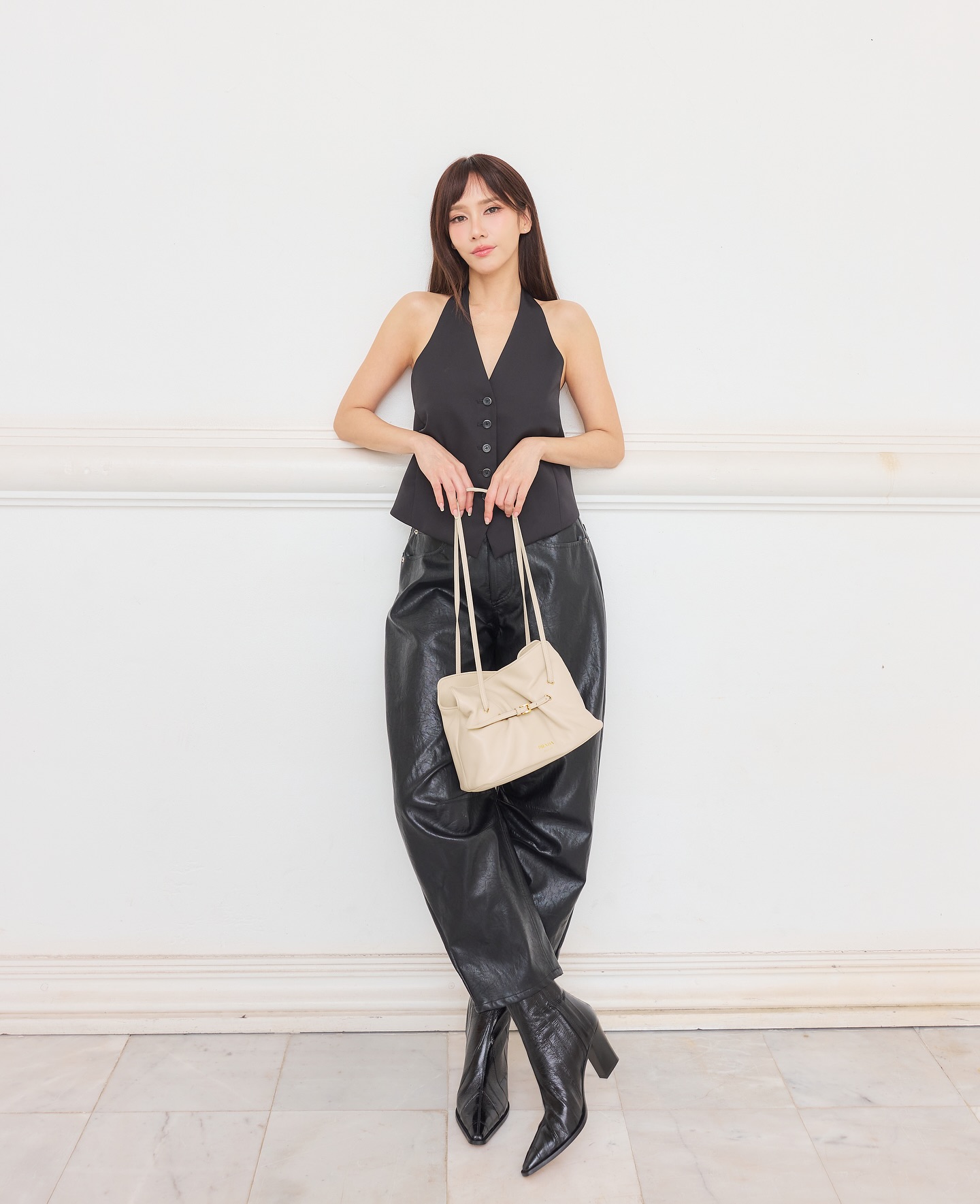 อั้ม - พัชราภา ไชยเชื้อ