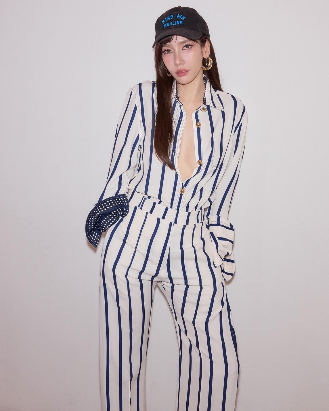 อั้ม - พัชราภา ไชยเชื้อ