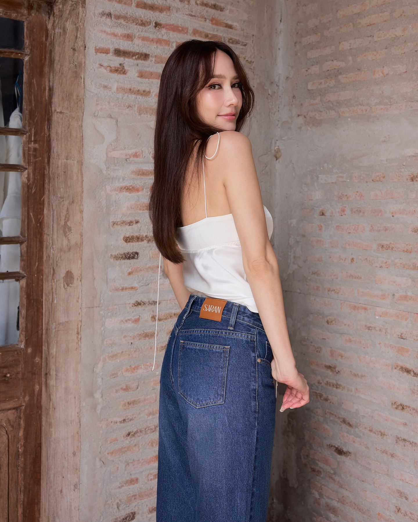 อั้ม - พัชราภา ไชยเชื้อ