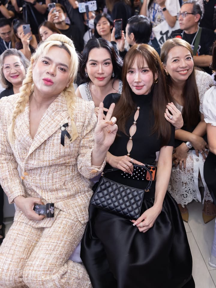 อั้ม - พัชราภา ไชยเชื้อ