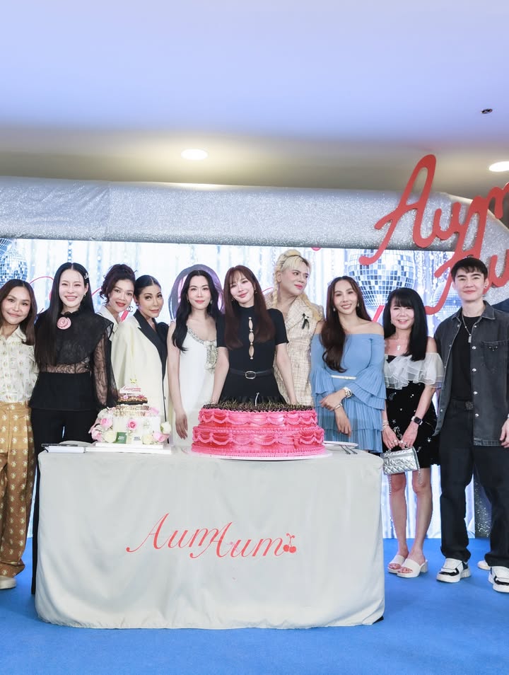 อั้ม - พัชราภา ไชยเชื้อ