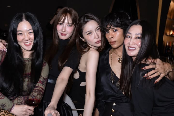 อั้ม - พัชราภา ไชยเชื้อ