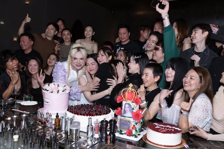 อั้ม - พัชราภา ไชยเชื้อ