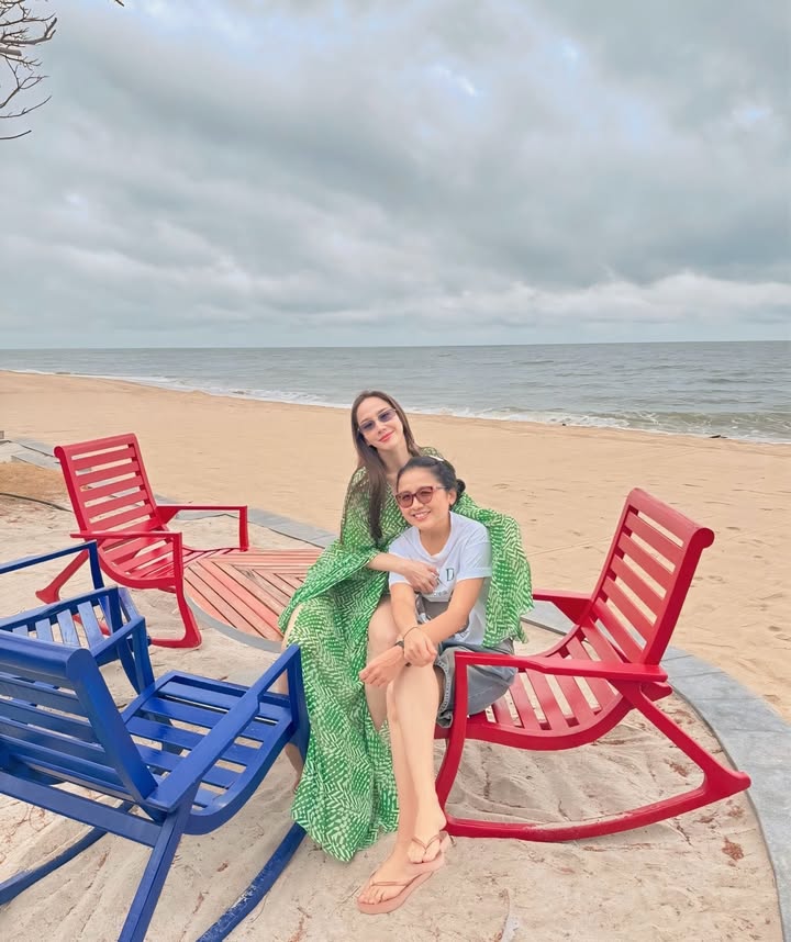 อั้ม - พัชราภา ไชยเชื้อ