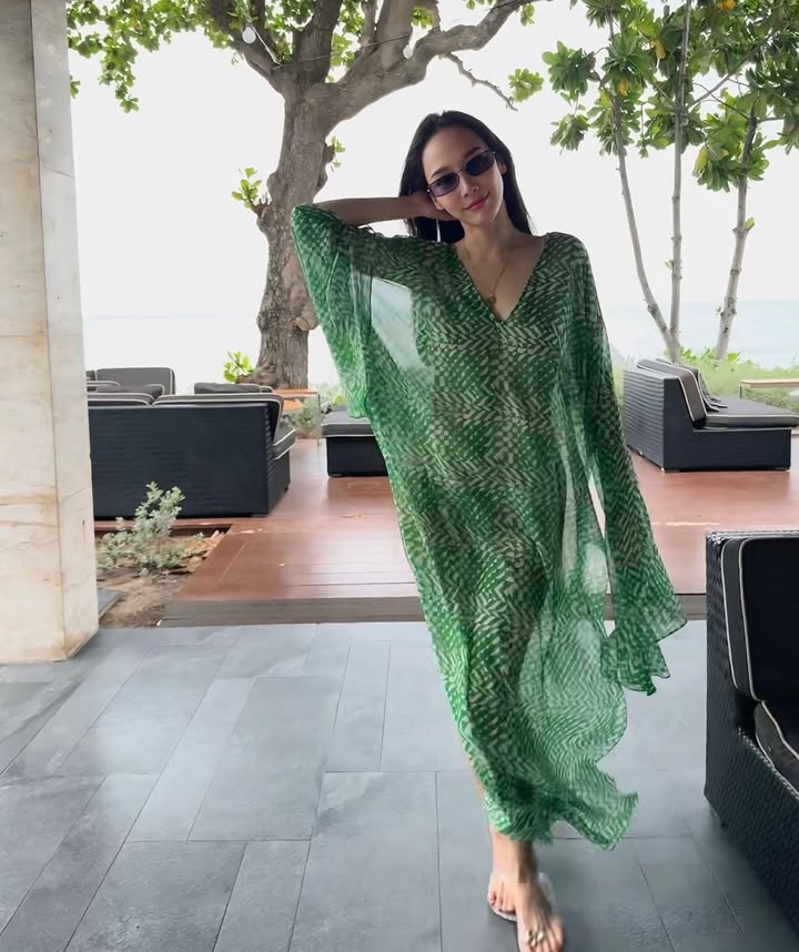 อั้ม - พัชราภา ไชยเชื้อ