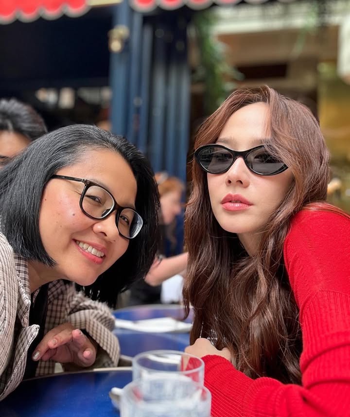 อั้ม - พัชราภา ไชยเชื้อ