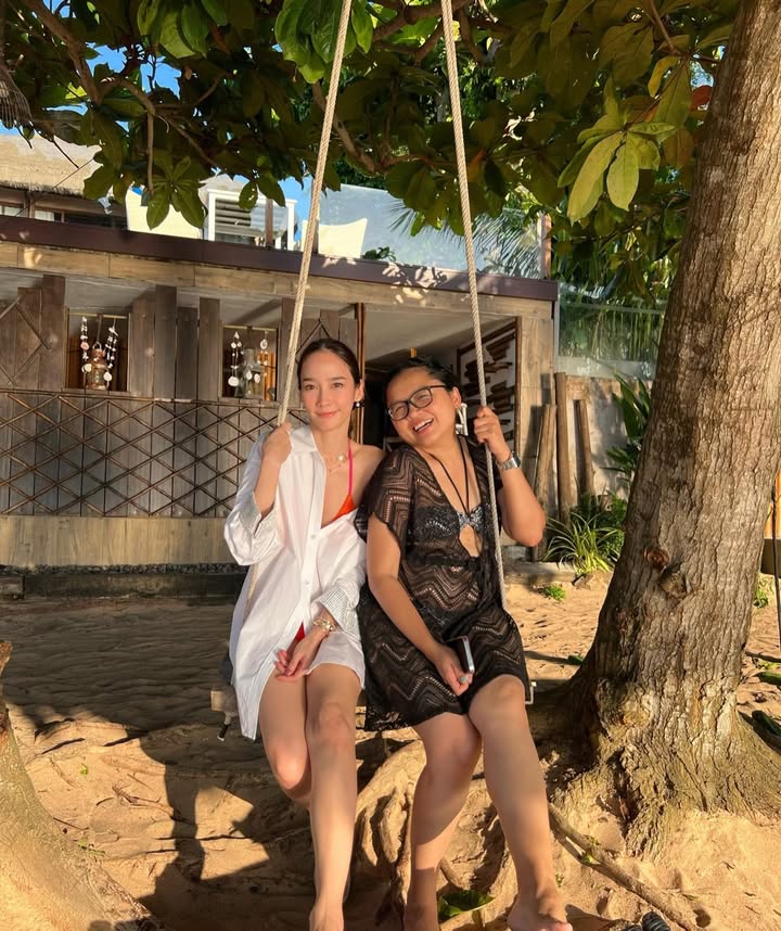 อั้ม - พัชราภา ไชยเชื้อ