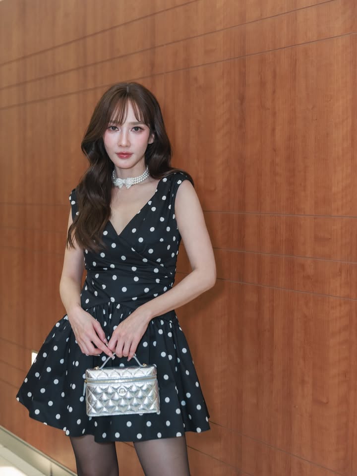 อั้ม - พัชราภา ไชยเชื้อ