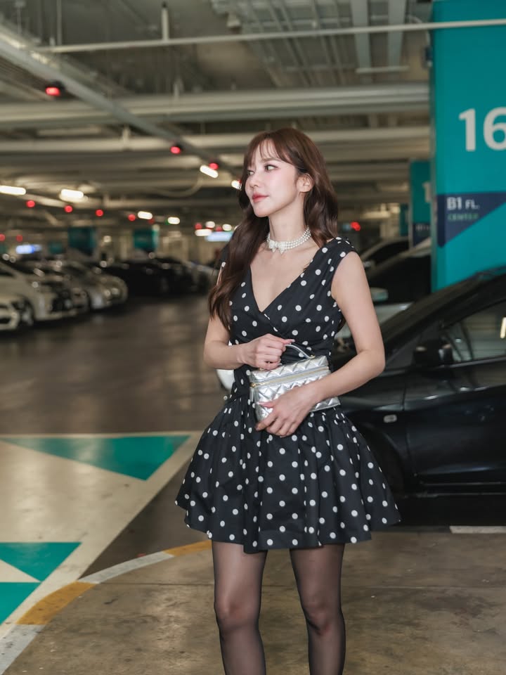 อั้ม - พัชราภา ไชยเชื้อ