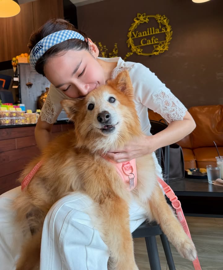 อั้ม - พัชราภา ไชยเชื้อ