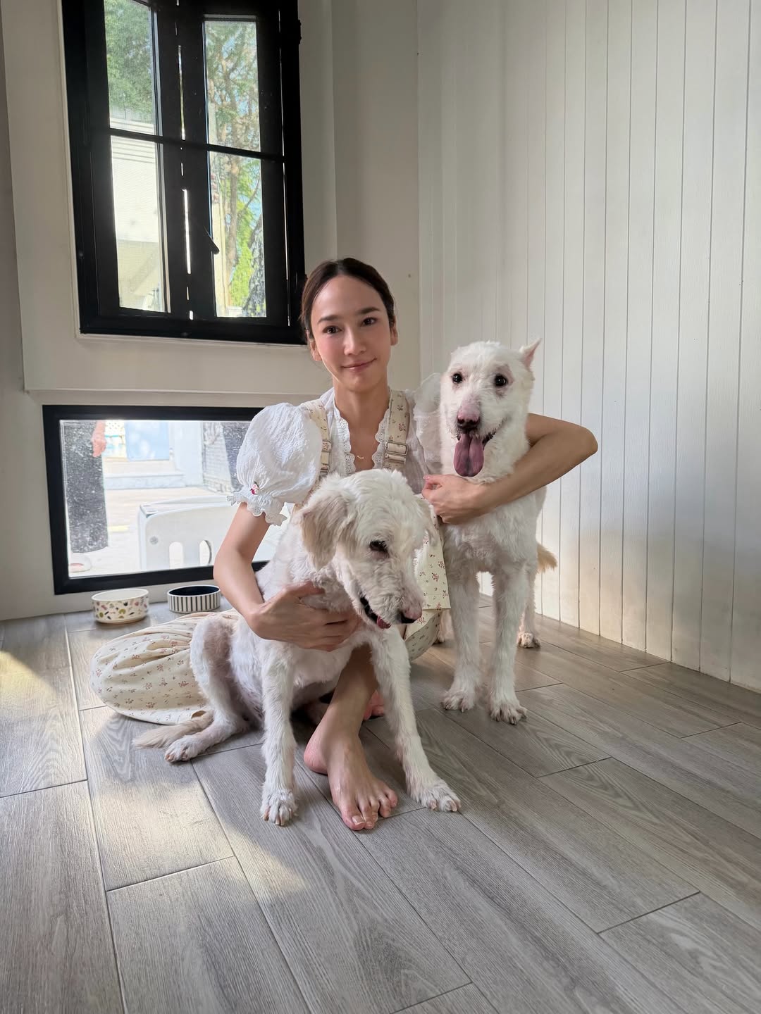 อั้ม - พัชราภา ไชยเชื้อ