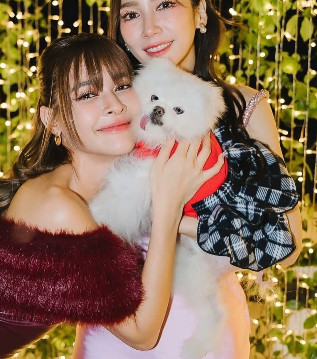 อั้ม - พัชราภา ไชยเชื้อ