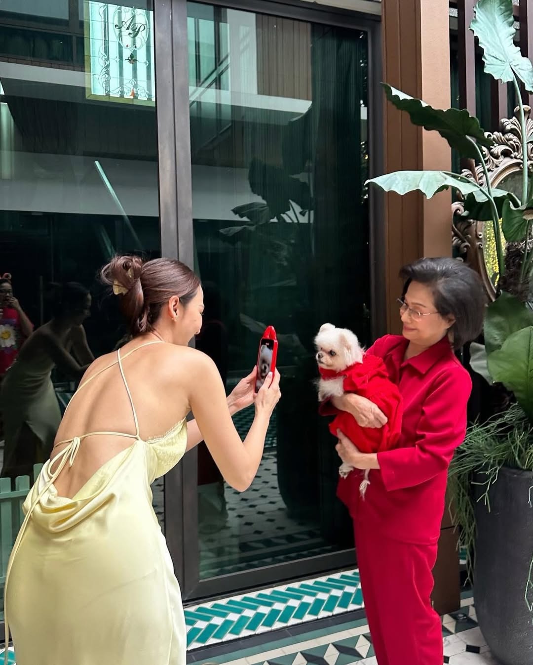 อั้ม - พัชราภา ไชยเชื้อ